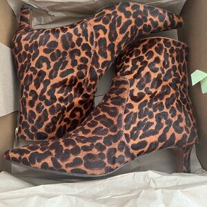 Madewell kitten heel ankle boots.Size 8. Excellent condition.